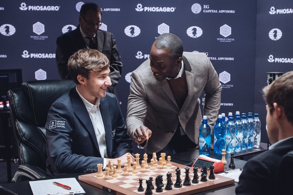 Campeonato Mundial 2016 - Partida 8, Magnus Carlsen x Sergey